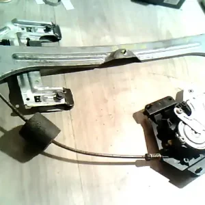 CHRYSLER PT CRUISER 99-06 Bal első ablakemelő szerkezet elektromos bontott alkatrész Korlátozott ajánlat