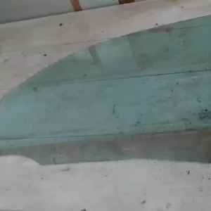 Ne maradj le CHRYSLER PT CRUISER 99-06 Bal első ajtóüveg bontott alkatrész