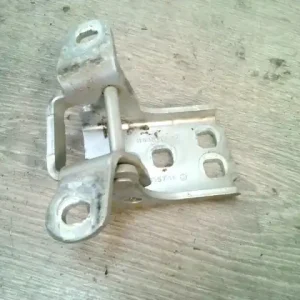 CHRYSLER PT CRUISER 99-06 Bal első felső ajtózsanér bontott alkatrész Nézd meg most