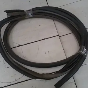 Expressz szállítás CHRYSLER PT CRUISER 99-06 Bal hátsó ajtó kéder gumi bontott alkatrész