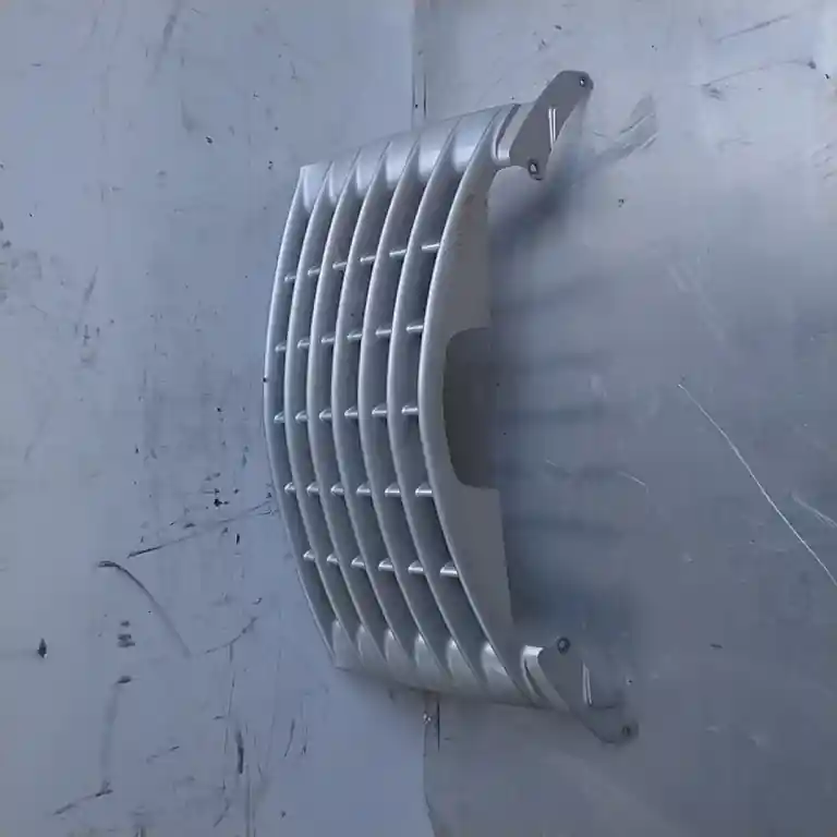 Csak ma CHRYSLER PT CRUISER 99-06 Hűtőrács díszrács bontott alkatrész