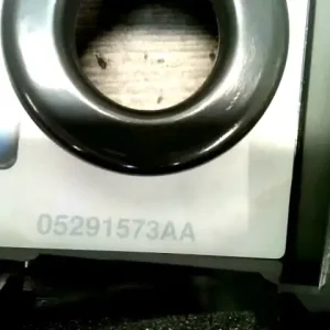 Vásárlói kedvenc CHRYSLER PT CRUISER 99-06 Középkonzol keret bontott alkatrész