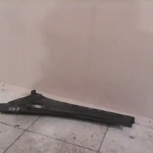 Különleges ajánlat CHRYSLER PT CRUISER 99-06 Levélrács jobb bontott alkatrész