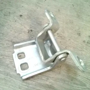 Végkiárusítás CHRYSLER PT CRUISER 99-06 Jobb hátsó alsó ajtózsanér bontott alkatrész