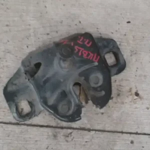 CHRYSLER PT CRUISER 99-06 Motorháztető zár bontott alkatrész Gyors szállítás