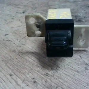 Prémium CHRYSLER STRATUS Bal első ajtókapcsoló bontott alkatrész