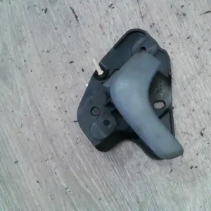 CHRYSLER VOYAGER 01.03-05.01 Bal első belső kilincs egyterű bontott alkatrész Szezonális akció