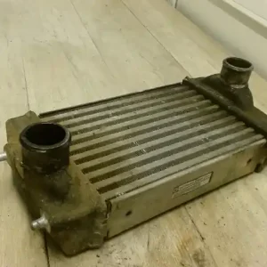 CHRYSLER VOYAGER 01.03-05.01 Intercooler hűtő 2.5d bontott alkatrész Kihagyhatatlan ajánlat