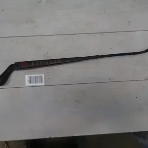 Rendeld meg most CHRYSLER VOYAGER 96-01 Ablaktörlő kar jobb első bontott alkatrész