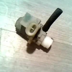 CHRYSLER VOYAGER 96-01 Ablakmosó motor első egyirányúbontott alkatrész Gyors szállítás