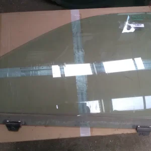 Korlátozott ajánlat CHRYSLER VOYAGER 96-01 Bal első ajtóüveg bontott alkatrész