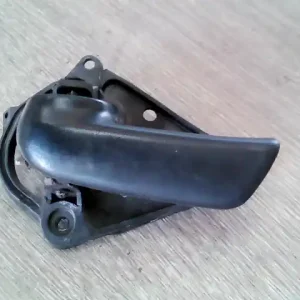 CHRYSLER VOYAGER 96-01 Bal első belső kilincs bontott alkatrész Biztonságos fizetés