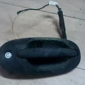 Kedvezmény CHRYSLER VOYAGER 96-01 Bal első külső kilincs dugózárral, kulcs nélkül bontott alkatrész