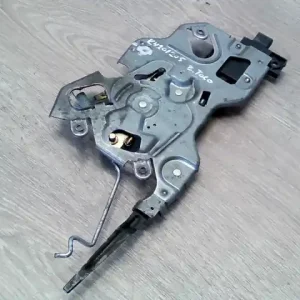 CHRYSLER VOYAGER 96-01 Bal tolóajtó zárszerkezet elektromos bontott alkatrész Árengedmény