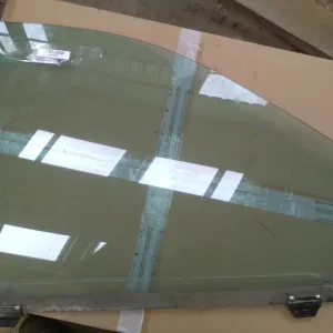 Outlet CHRYSLER VOYAGER 96-01 Jobb első ajtóüveg bontott alkatrész