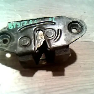 Azonnali szállítás CHRYSLER VOYAGER 96-01 Csomagtérajtó zárszerkezet bontott alkatrész