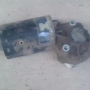 Végkiárusítás CITROEN BERLINGO 96-02 Ablaktörlő motor első bontott alkatrész