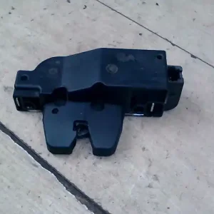 Vedd meg most CITROEN C3 2002.04.01-2009.12.31 Csomagtér ajtó zárszerkezet 5 ajtós bontott alkatrész