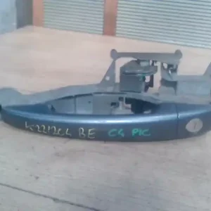 Szezonális akció CITROEN C4 Picasso 2006.10.01-2010.10.31 Bal első külső kilincs dugózárral, kulcs nélkül bontott alkatrész