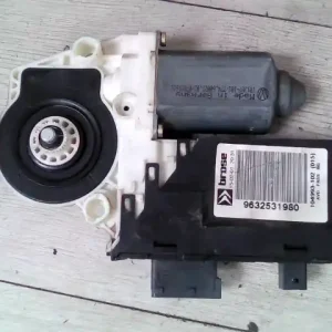 Szuper ajánlat CITROEN C5 -04.09 Jobb első ablakemelő motor bontott alkatrész