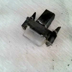 Vedd meg most CITROEN SAXO -99 Rendszámtábla világítás bal bontott alkatrész