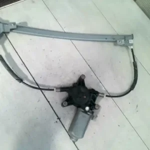 Árengedmény CITROEN XANTIA Jobb első ablakemelő szerkezet elektromos 5 ajtós bontott alkatrész