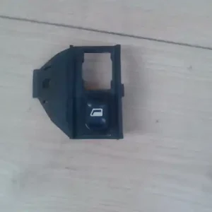 Biztonságos fizetés CITROEN XANTIA Jobb hátsó ablakemelő kapcsoló kombi bontott alkatrész