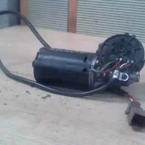 Bestseller CITROEN XSARA 00.11-04.12 Ablaktörlő motor első bontott alkatrész