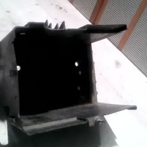 Rendeld meg most CITROEN XSARA 00.11-04.12 Akkumulátor tartó 1.4i bontott alkatrész