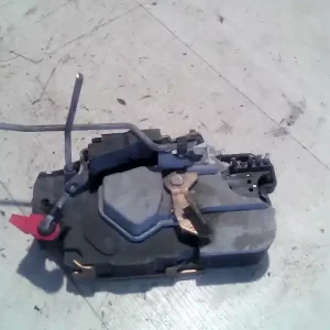 Árengedmény CITROEN XSARA 00.11-04.12 Bal hátsó ajtó zárszerkezet központi záras bontott alkatrész