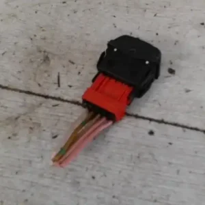 Szezonális akció CITROEN XSARA 97.11-00.10 Ablakemelő kapcsoló pozíció független bontott alkatrész