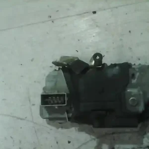 Akciós ár CITROEN XSARA 97.11-00.10 Bal első ajtó zárszerkezet központi záras bontott alkatrész