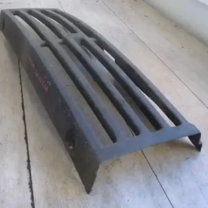 Exkluzív ajánlat DACIA 1310 Hűtőrács díszrács bontott alkatrész