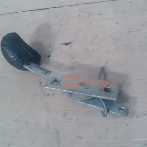 DACIA 1310 Jobb első belső kilincs bontott alkatrész Olcsó