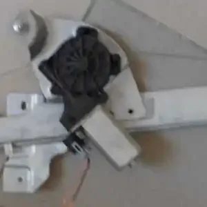 Szuper ajánlat DACIA DUSTER Jobb első ablakemelő szerkezet elektromos bontott alkatrész