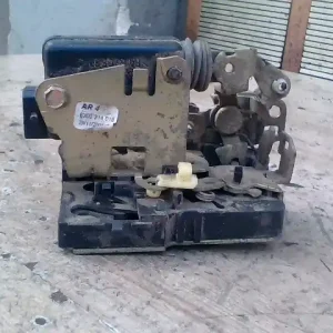 DACIA LOGAN 04.11-08.06 Bal hátsó ajtó zárszerkezet mechanikus bontott alkatrész Vedd meg most