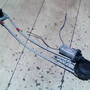 Korlátozott ajánlat DACIA LOGAN 04.11-08.06 Jobb első ablakemelő szerkezet elektromos bontott alkatrész