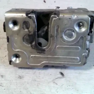 Kihagyhatatlan ajánlat DACIA LOGAN 04.11-08.06 Jobb első ajtó zárszerkezet központizáras központizáras bontott alkatrész