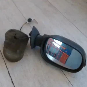 Exkluzív ajánlat DACIA LOGAN 04.11-08.06 Jobb visszapillantó tükör elektromos bontott alkatrész