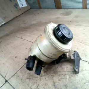 DACIA LOGAN 04.11-08.06 Szervóolaj tartály 1.4b bontott alkatrész Biztonságos fizetés