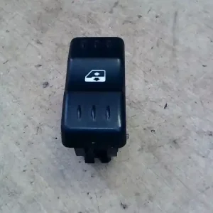 Kihagyhatatlan ajánlat DACIA LOGAN MCV 04.11-0812 Ablakemelő kapcsoló pozíció független egyterű bontott alkatrész