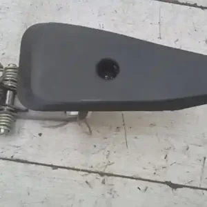 Ingyenes szállítás DACIA LOGAN MCV 04.11-0812 Bal csomagtérajtó ajtóhatároló rögzítő bontott alkatrész