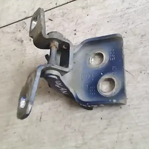 Akció DACIA LOGAN MCV 04.11-0812 Bal első felső ajtózsanér bontott alkatrész