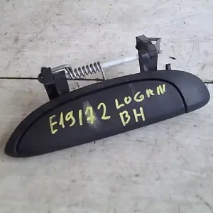 Ingyenes szállítás DACIA LOGAN MCV 04.11-0812 Bal első külső kilincs bontott alkatrész