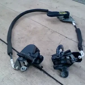 Szezonális akció DACIA LOGAN MCV 04.11-0812 Jobb csomagtérajtó zárszerkezet egyterű bontott alkatrész