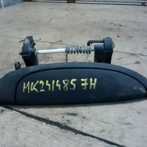 Szuper ajánlat DACIA LOGAN MCV 04.11-0812 Jobb hátsó külső kilincs egyterű bontott alkatrész