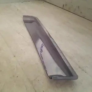 Korlátozott ajánlat DACIA SANDERO Jobb hátsó ajtó légterelő bontott alkatrész