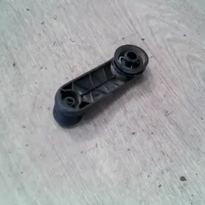 DACIA Sandero Stepway 2012.09.27-2016.12.31 Ablak tekerő kar bal hátsó bontott alkatrész Kihagyhatatlan ajánlat