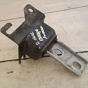 DACIA Sandero Stepway 2017.01.01- Sebességváltó tartó bak 0.9tce felső részbontott alkatrész Népszerű