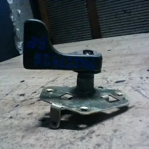 Árengedmény DAEWOO ESPERO Bal első belső kilincs bontott alkatrész